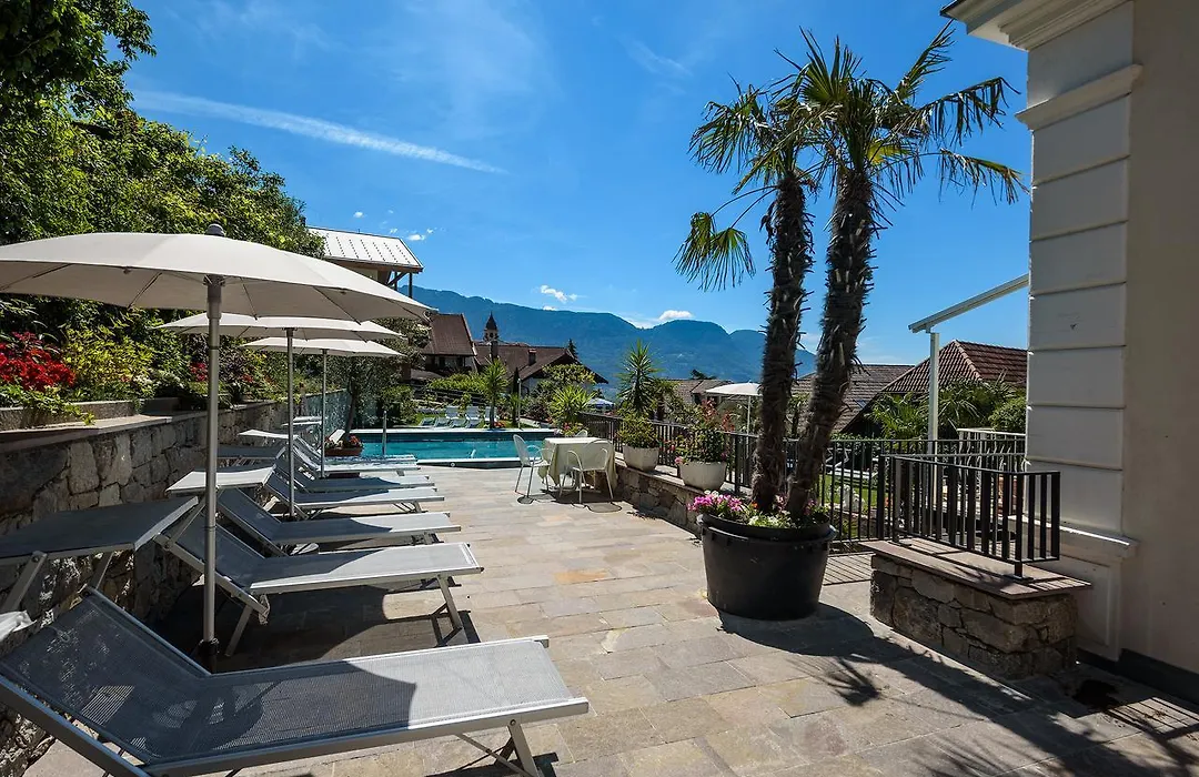 Villa Maria-1